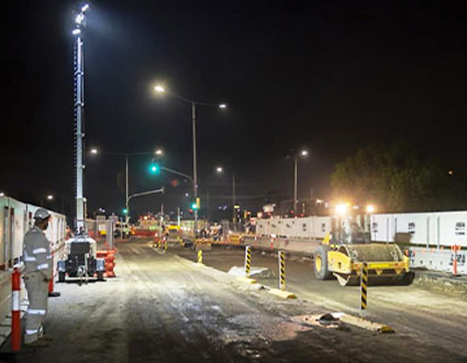 Torri faro a noleggio per cantiere notturno